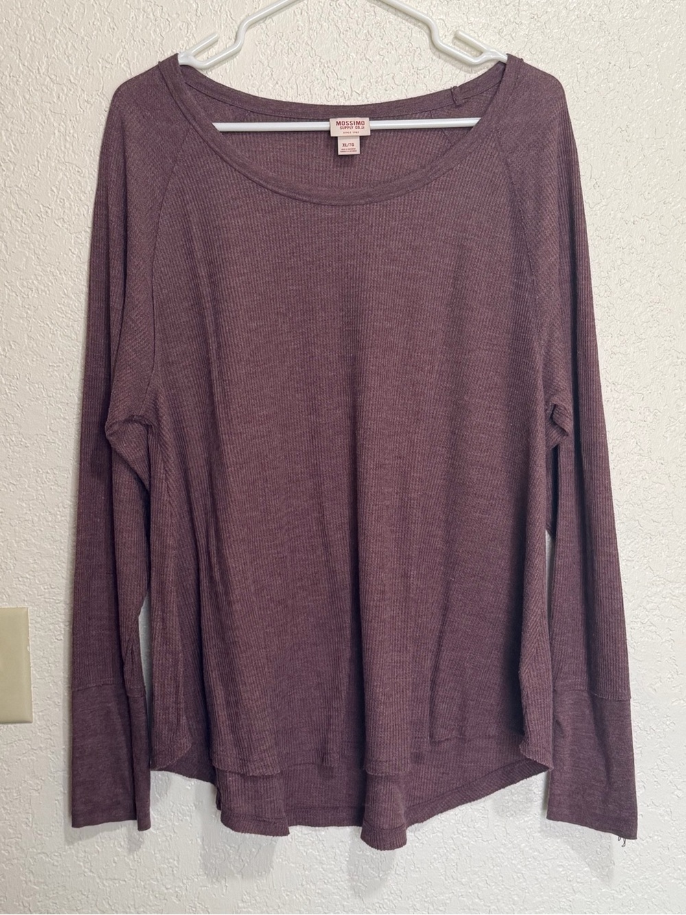 Mossimo women’s long sleeve top